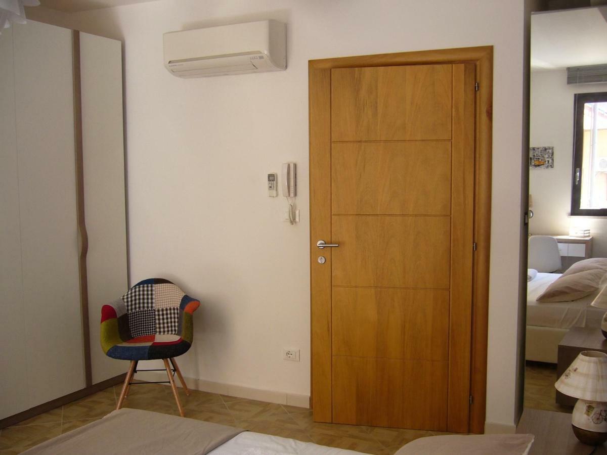 Casaleo Hotel Campofelice Di Roccella Luaran gambar