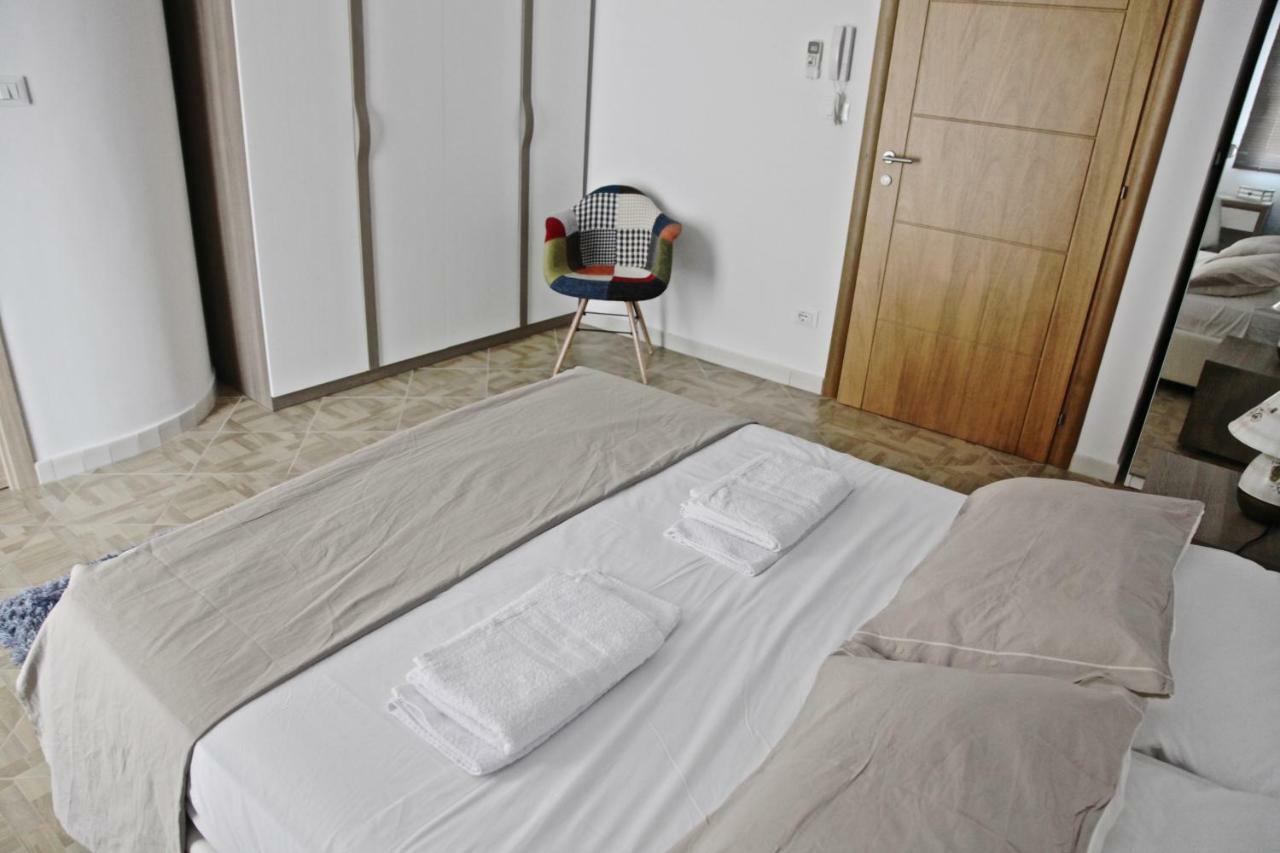Casaleo Hotel Campofelice Di Roccella Luaran gambar